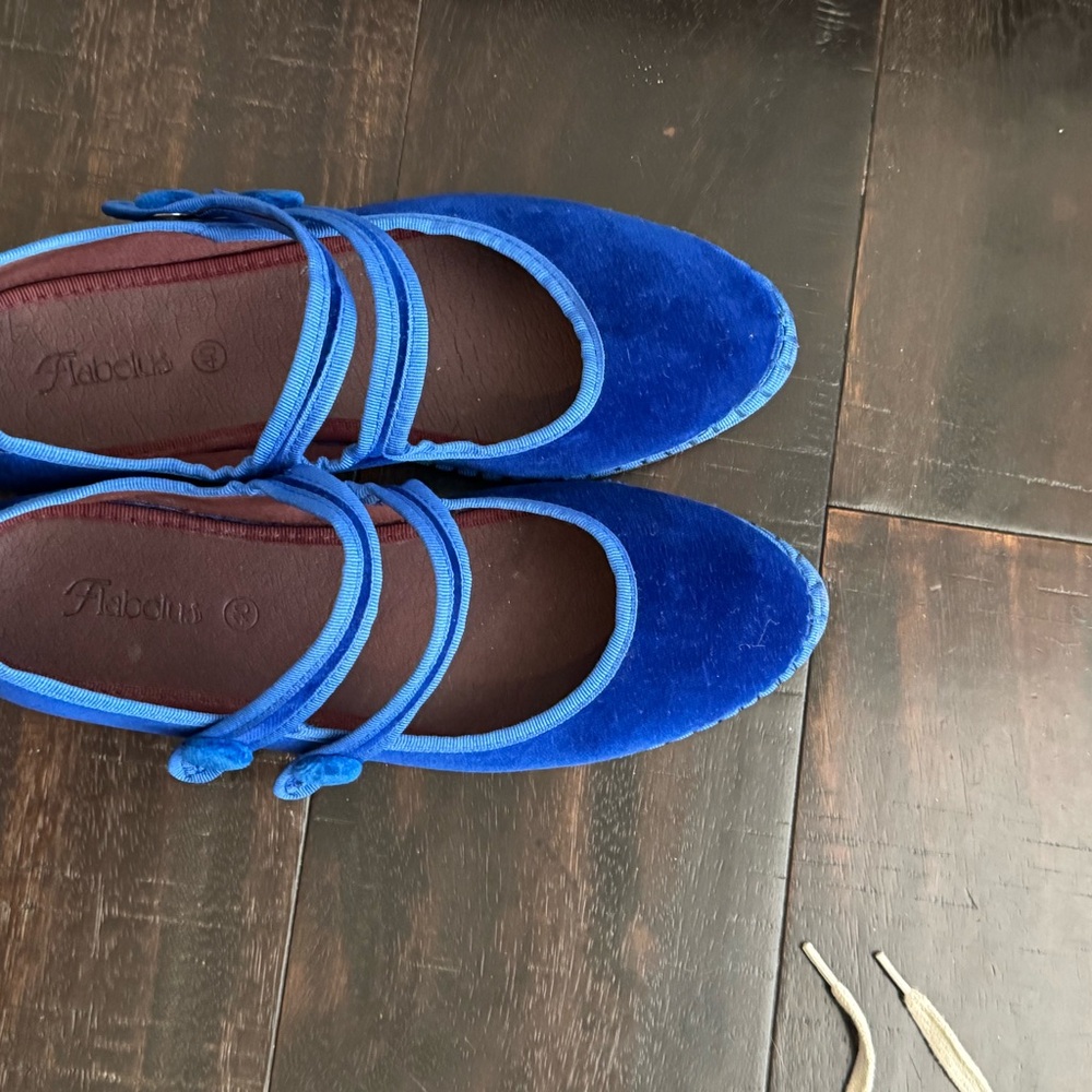 Blue Velvet Flabelus